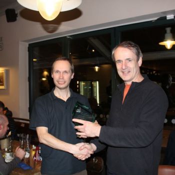 Dave McCann presents the 2014 Chairman's Award to Steve Lang, Source: